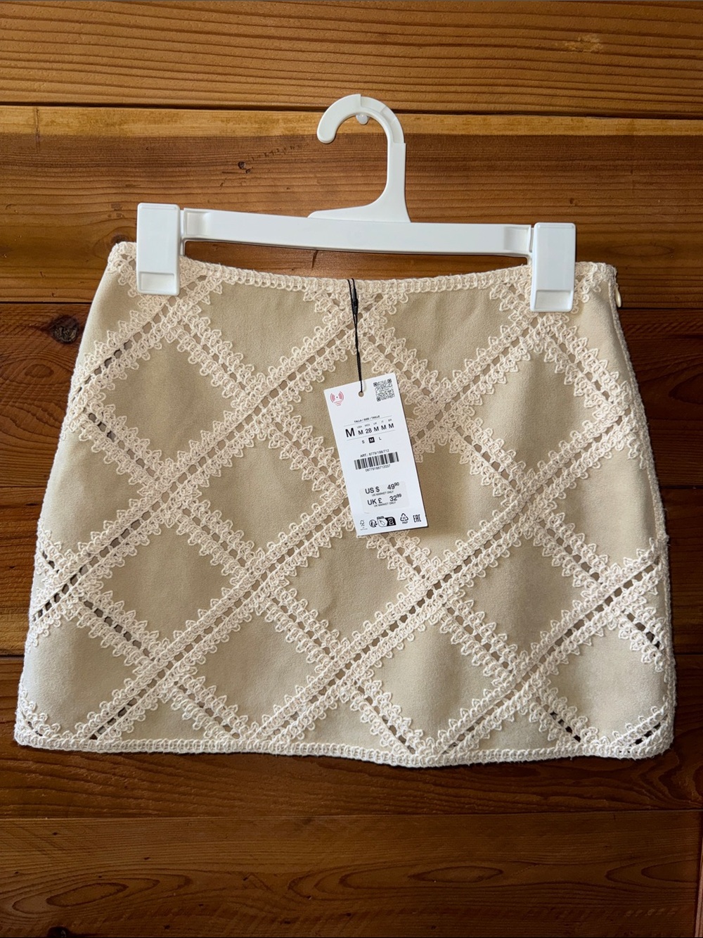 Zara Beige Crochet Diamond Mini Skirt